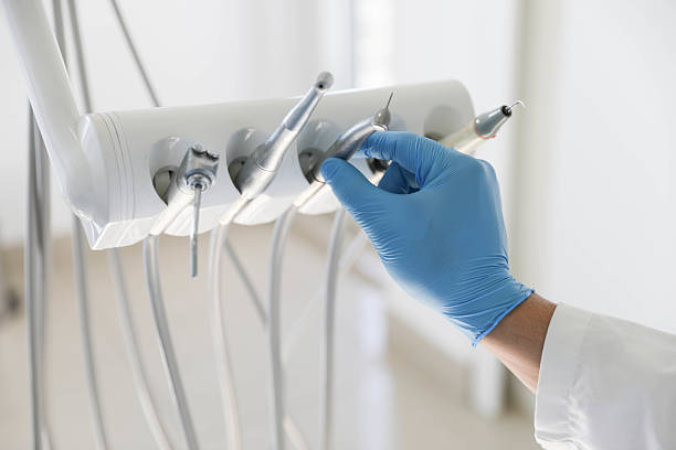 Professional Teeth Cleaning And Checkup technician working in Roselawn, IN